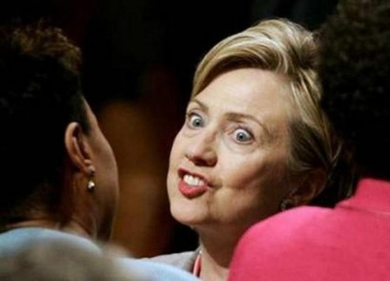 hillary-snarling.jpg