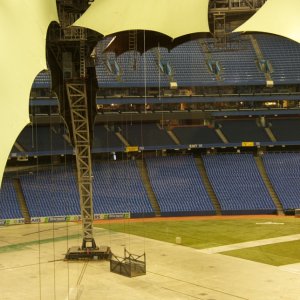 the claw in Rogers centre 9 july 2011