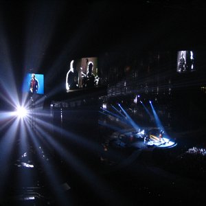 U2_arena_2