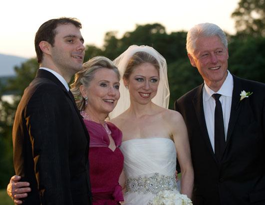 ht_clinton_mezvinsky_wedding_5_100731_ssh.jpg