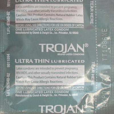 wowcondoms.com_images_products_trojan_ultra_thin_condoms_wrapper.jpg