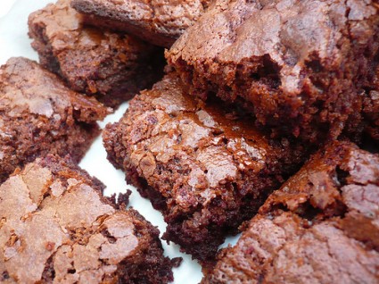 chocolate-beetroot-brownies-425x318.jpg