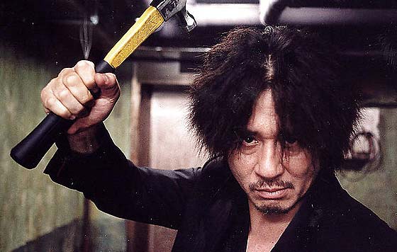 oldboy-dae-su-oh-with-hammer.jpg