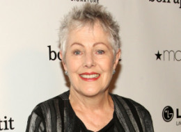 s-LYNN-REDGRAVE-DEAD-DIES-large.jpg