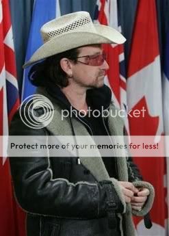 bono11-25-05OttawaParliamentHill.jpg