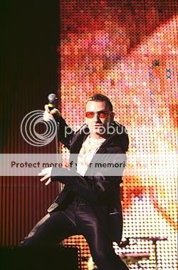 01Bono51_1.jpg