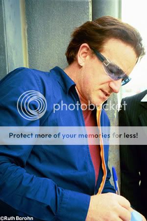 bono0833.jpg