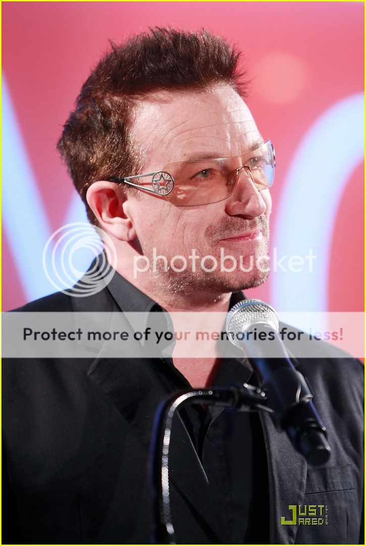 bono-bj-novak-malaria-no-more-07.jpg