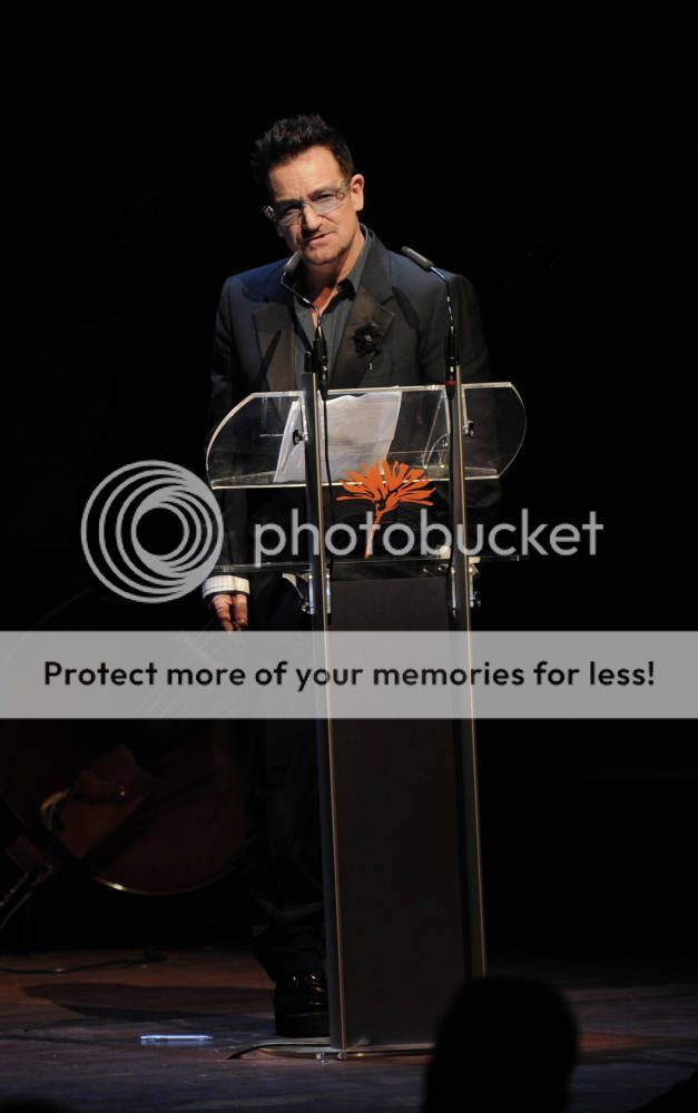 Bono11-28-11AmsterdamPrinceBernhardCultureFundAwards19.jpg