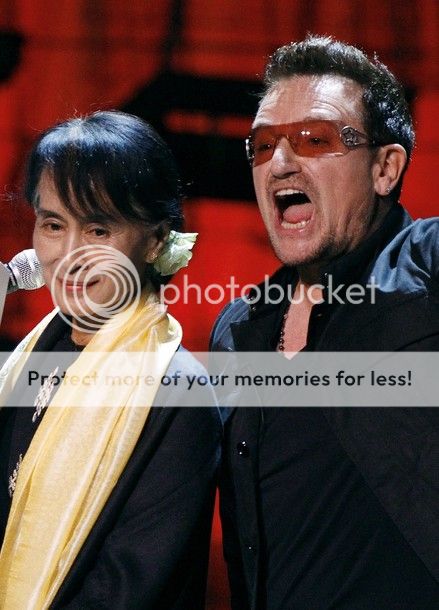 AmbassadorofConscienceAwardBordGaisEnergytheatreDublinIreland6-18-2012BonoAungSanSuuKyi3.jpg