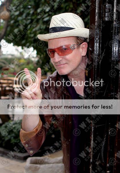 Bono1-6-20136SaintPauldeVenceFrancephotoshoottowishallofhisfansaHappyNewYear.jpg