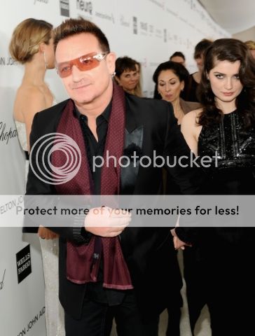 Bono21stAnnualEltonJohnAIDSFoundationWHollywoodCA2-24-201315.jpg