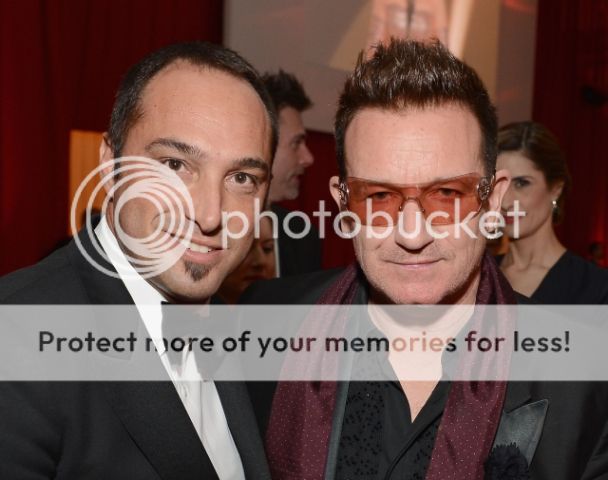 Bono21stAnnualEltonJohnAIDSFoundationWHollywoodCA2-24-201336.jpg