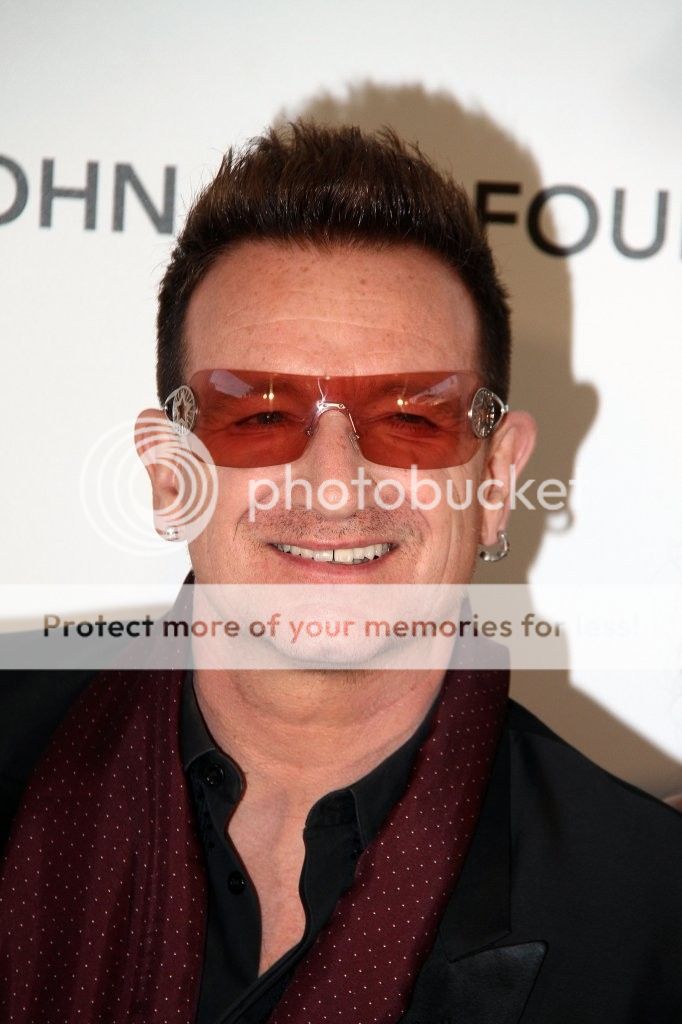 Bono21stAnnualEltonJohnAIDSFoundationWHollywoodCA2-24-201343.jpg