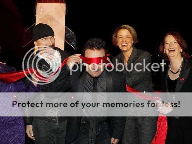 791365-gillard-meets-bono.jpg