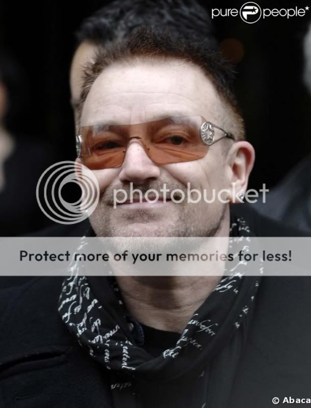 178753-bono-637x0-4.jpg