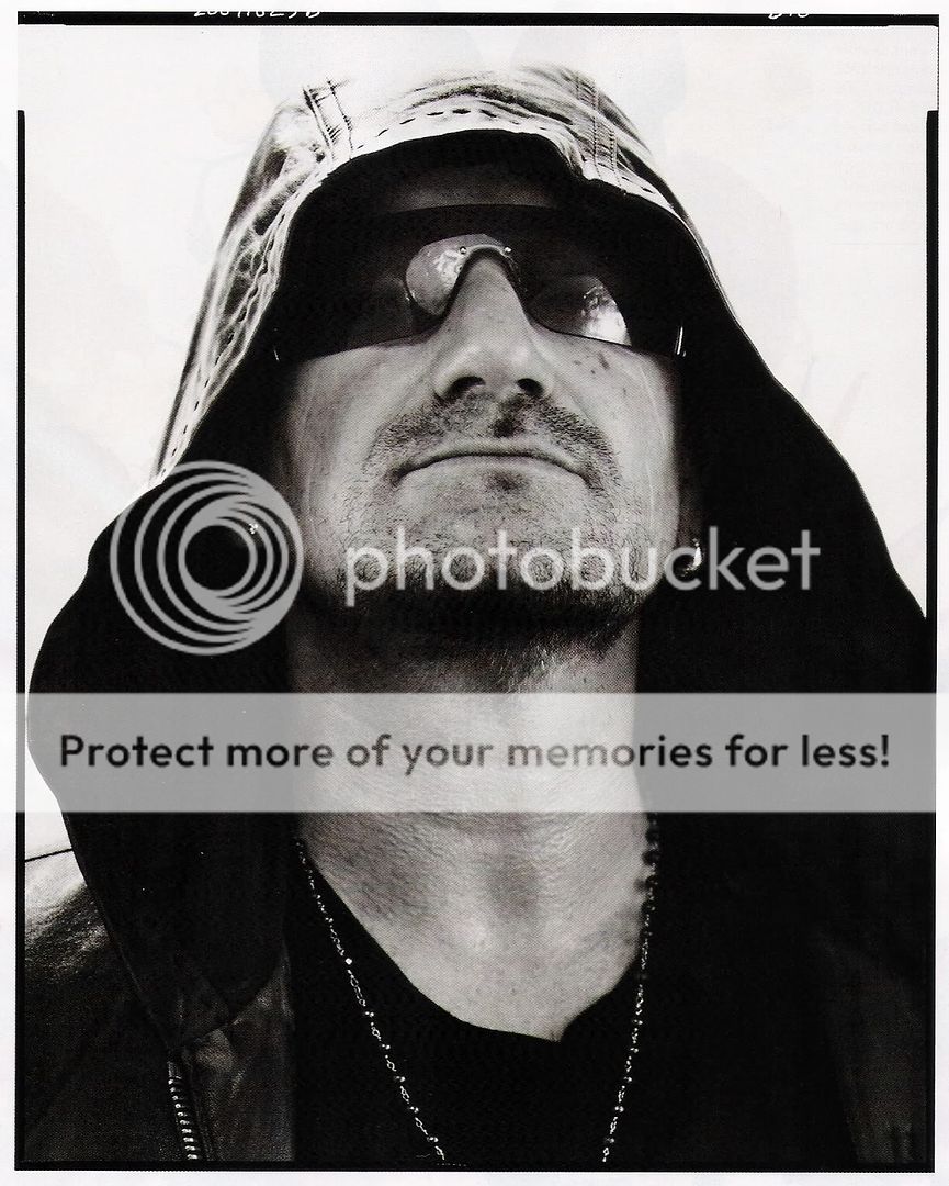 Bono_Vogue_12_2007.jpg