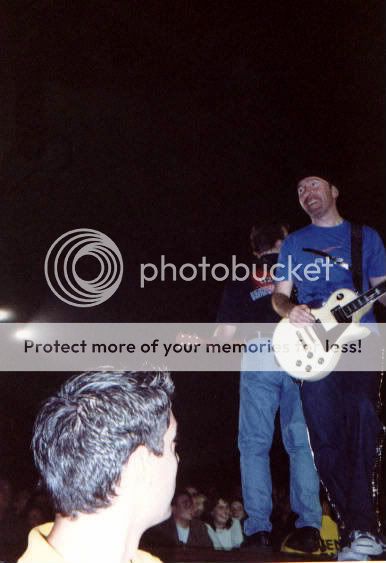 2001-10-19-Baltimore-blue-Nike_A-1.jpg