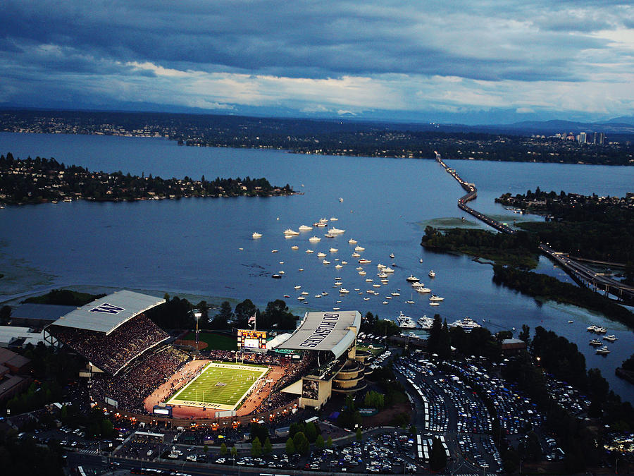 washington-aerial-view-of-husky-stadium-jay-drowns.jpg