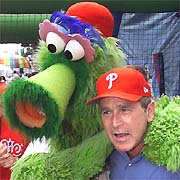 2002-07-25-phanatic-bush1.jpg