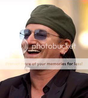 bono05.jpg