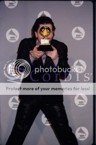 grammy94_3.jpg