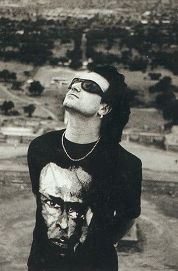 bono84.jpg