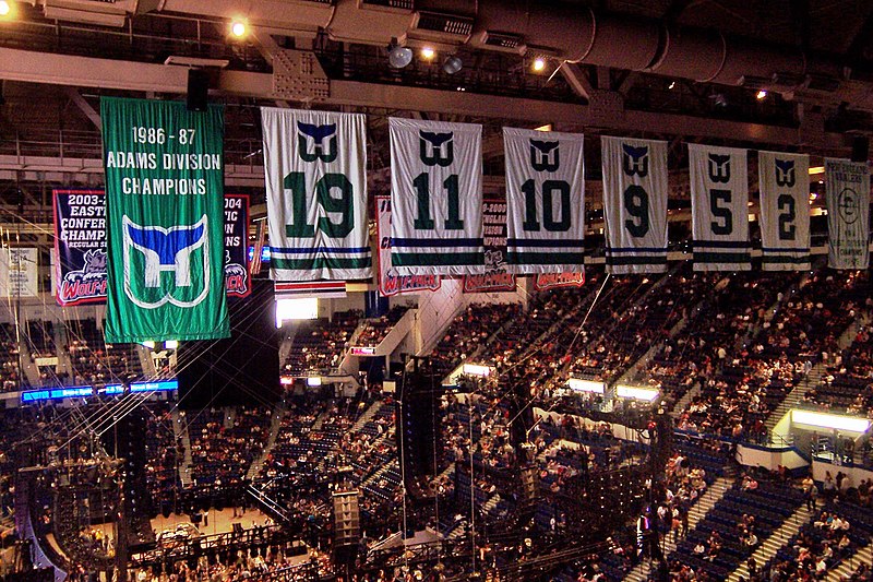 800px-HartfordWhalersBanners.jpg