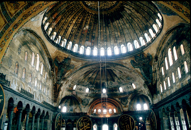 Hagia_Sophia.jpg