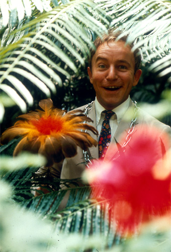 laugh-in_henry_gibson.jpg