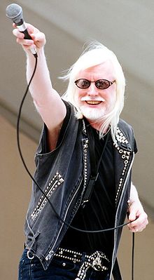 220px-EdgarWinter06.jpg