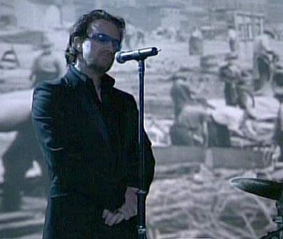 bono at oscars.jpg