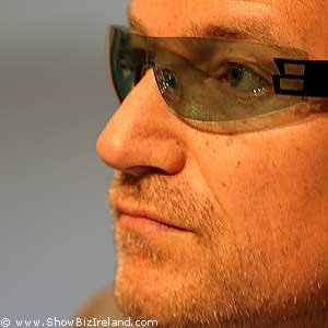 bono t?te lunettes 2003.jpg