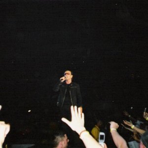 Bono coming closer