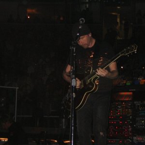 u2sanjose4-9-05_012