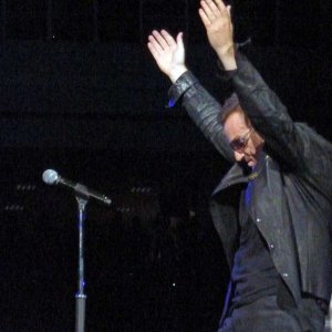 Bono lets the audience sing
