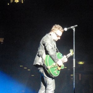 Bono playing One