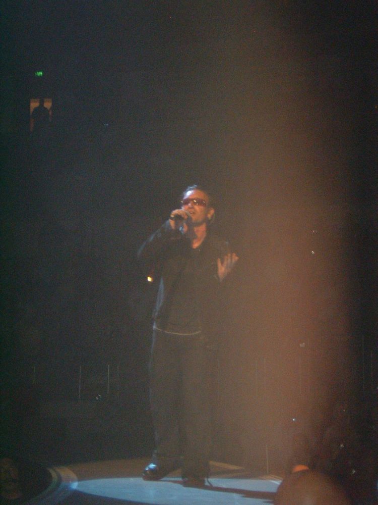 Bono singing SYCMIOYO