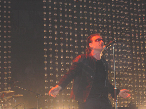 Bono_Lights