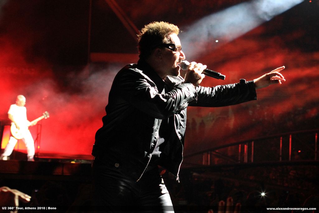 U2 360° Tour, Athens 2010 - Bono