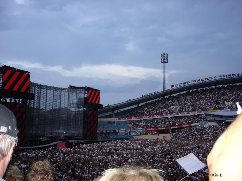 U2_Ullevi_29_juli_2005_V1_Vifta_Vitt_020