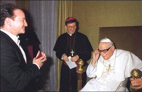 Pope+rocks+with+Bono.jpg