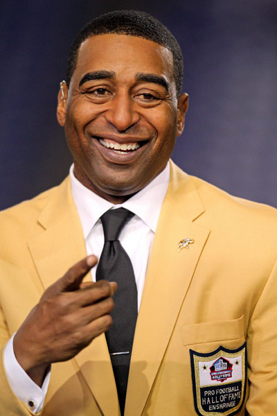 nfl_u_cris-carter_mb_400.jpg