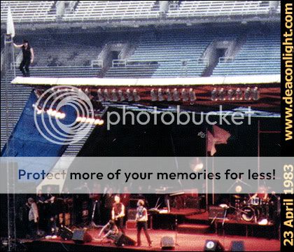 Bono1983chapelhill.jpg