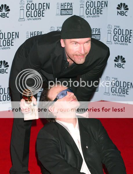 goldenglobes2002bonoedge2.jpg