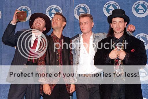 u2grammysjtedgehappy.jpg