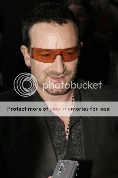 bono7py7.jpg