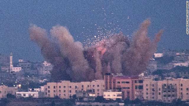121115085055-israel-airstrike-gaza-horizontal-gallery.jpg