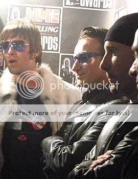 U2oasis0702_G.jpg