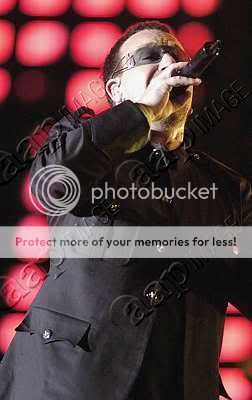 AUSTRALIA-MUSIC-U2-233134-p.jpg